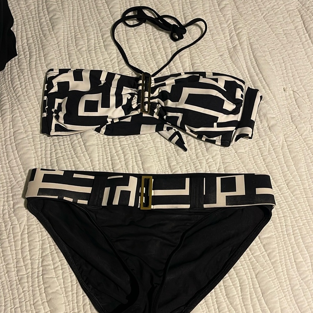 Black & White bikini top and bottom